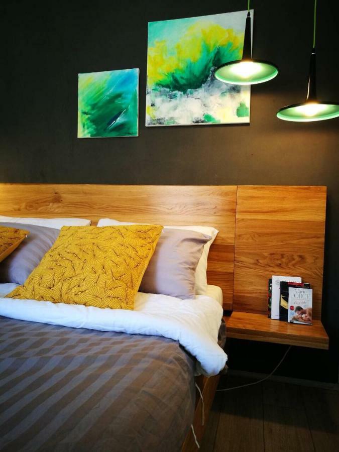 Cres Art Studio Lime Apartment Exteriör bild