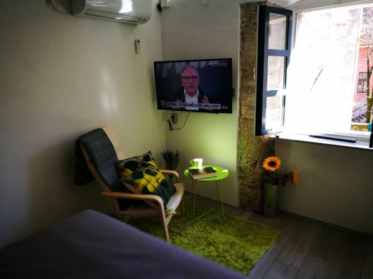 Cres Art Studio Lime Apartment Exteriör bild